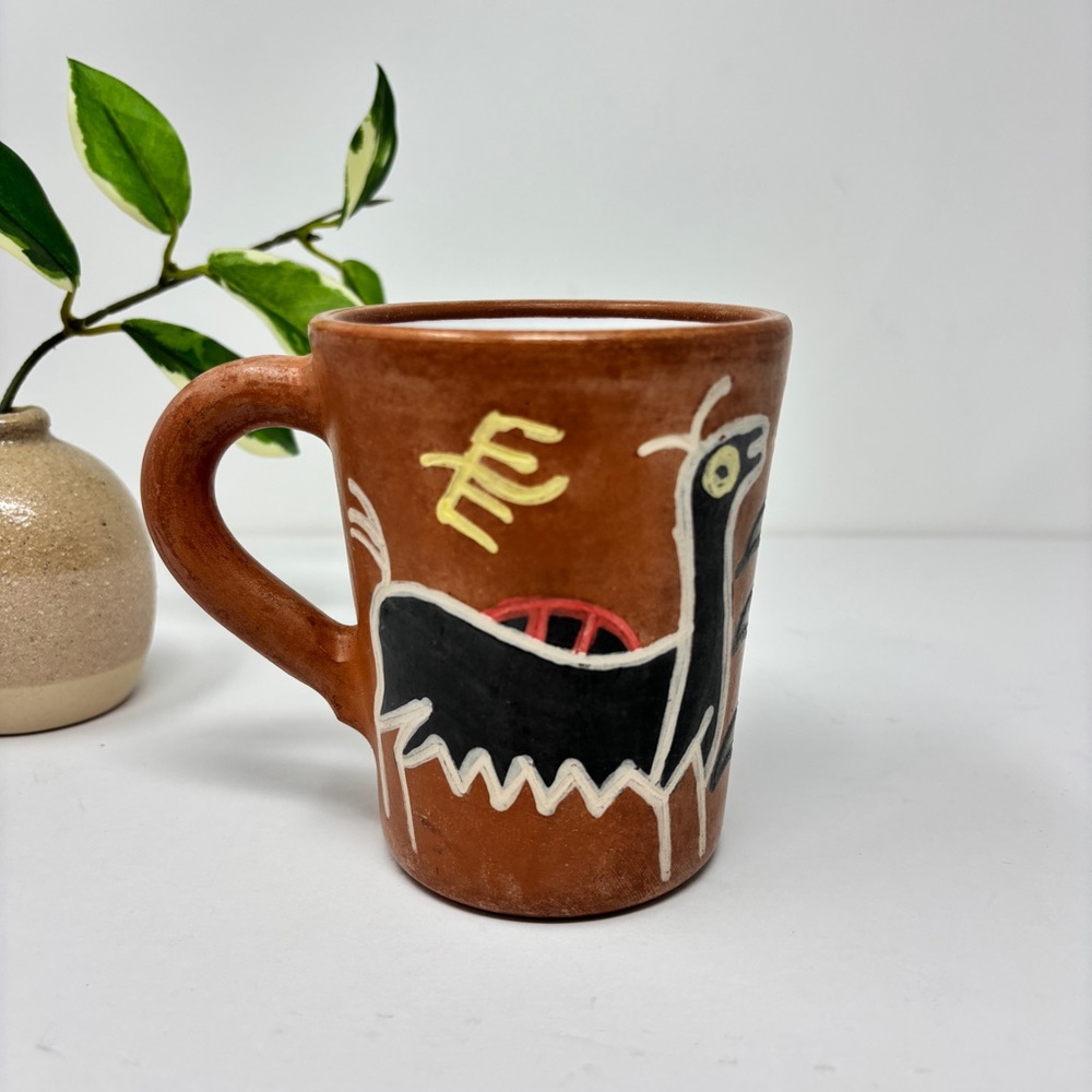 Peru Pottery Earthenware Clay Handpainted Mug - Picture 3 of 7